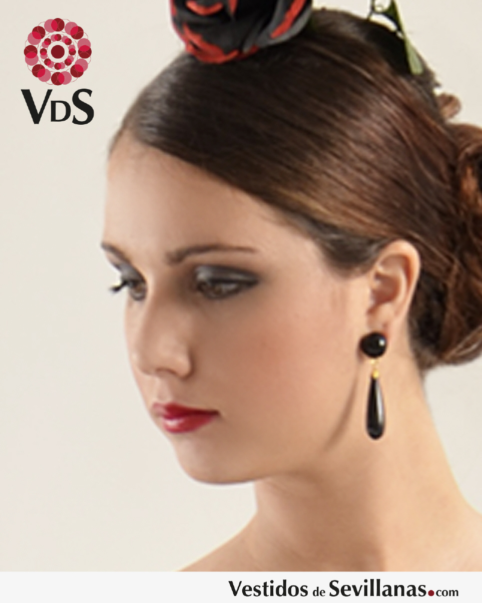Pendiente lagrima flamenca